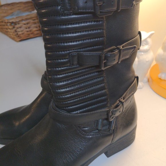 Arturo Chiang Black Leather Boots - Picture 1 of 4